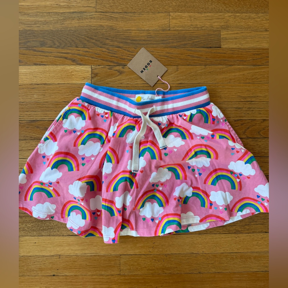 NWT Mini Boden Rainbow Print Jersey Skort